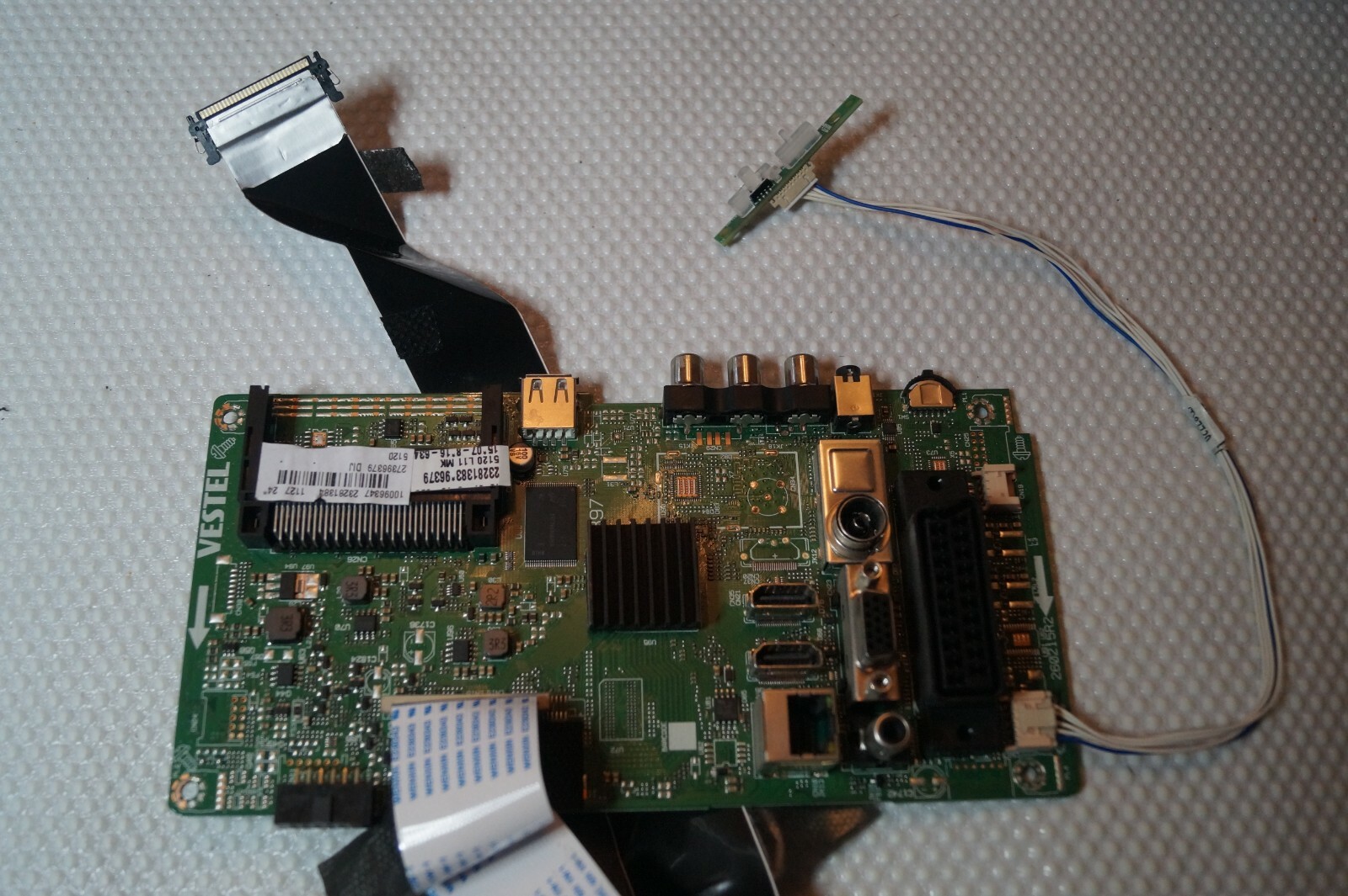 MAIN BOARD 17MB97 23281384 FOR 24"" PANASONIC TX-24C300B LED TV VES236WNVC-2D-N01