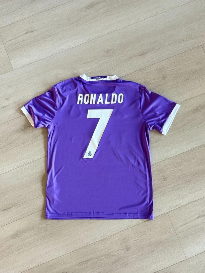 Camiseta Ronaldo #7 Real Madrid 2016-2017 UEFA Ronaldo manga corta Foto 2 de 4