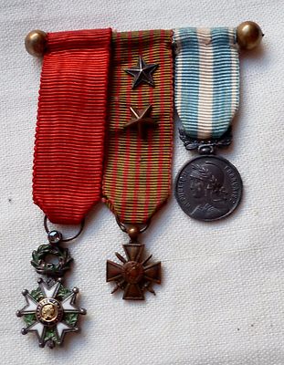 3 Miniaturen 1914 Ehrenlegion Luxus Diamant Kriegskreuz Med. Kolonial