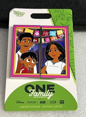 Disney One Family Event - Family Memories Coco Miguel Abuelita LE 750 Slider Pin
