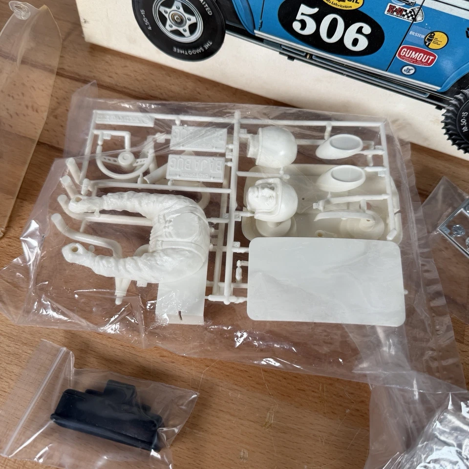 Tamiya Sand Scorcher Racing Buggy Body Parts Set - 5111-3200 - RARE, No Stickers - Image 4 of 4