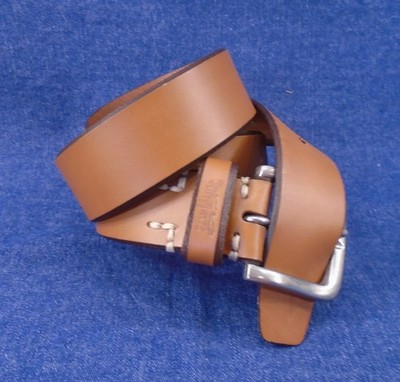 Levi's Full Grain Bovine Leather Tan Men's Belt Silvertone Hardware 34''