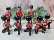 8 Vtg 1930s-50s Britains Lead Soldiers Grenadier Guard Marching Kneeling Lot 5