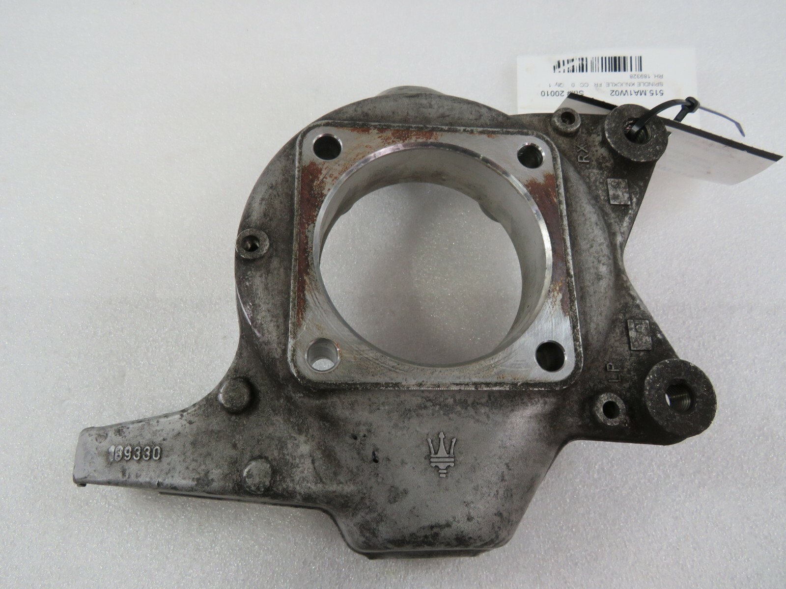 Maserati M138 Spyder, Coupe, RH, Front, Knuckle / Spindle, W/out Hub, P/N 189328