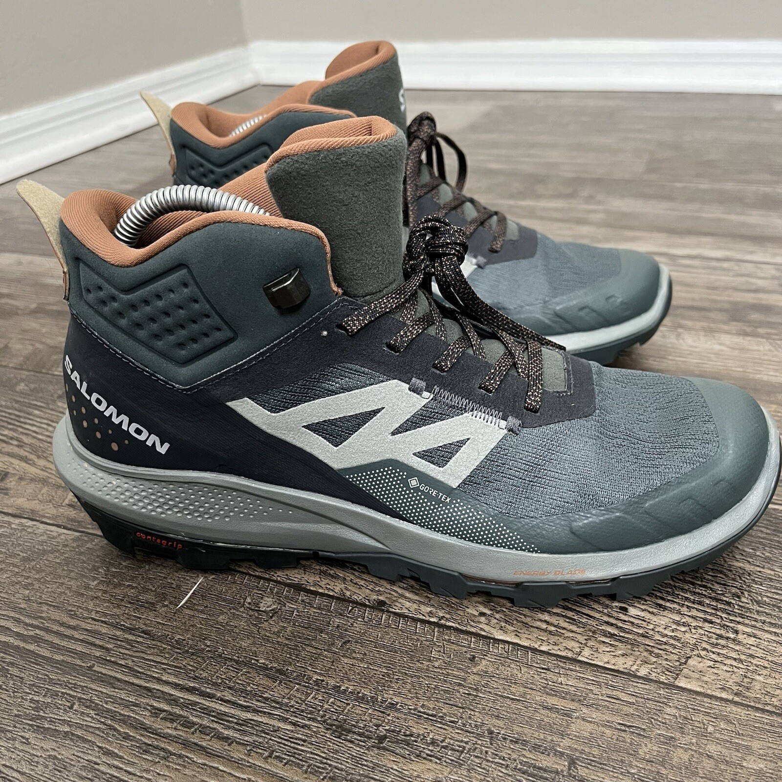 Stivali da trekking Salomon Outpulse Mid GTX da uomo US 9 Urban Chic Ombra Pelle grezza