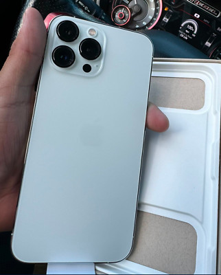 Apple iPhone 13 Pro Max - 128 GB - Silver/white (Unlocked) WITH TIKTOK