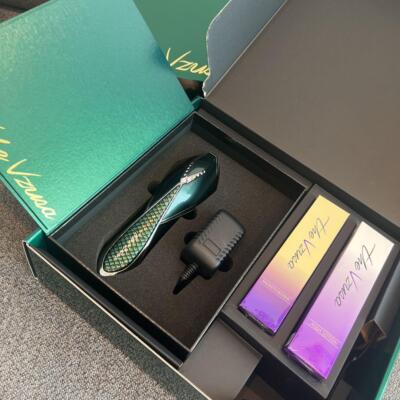 美顔器 ARTISTIC＆CO The Vzusa（ザ メデューサ）Green ARTISTIC & Co. The Vzusa Medusa Facial Beauty Equipment Cypress