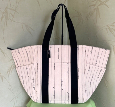 VICTORIA'S SECRET LOGO ZIP-TOP TOTE:NWT