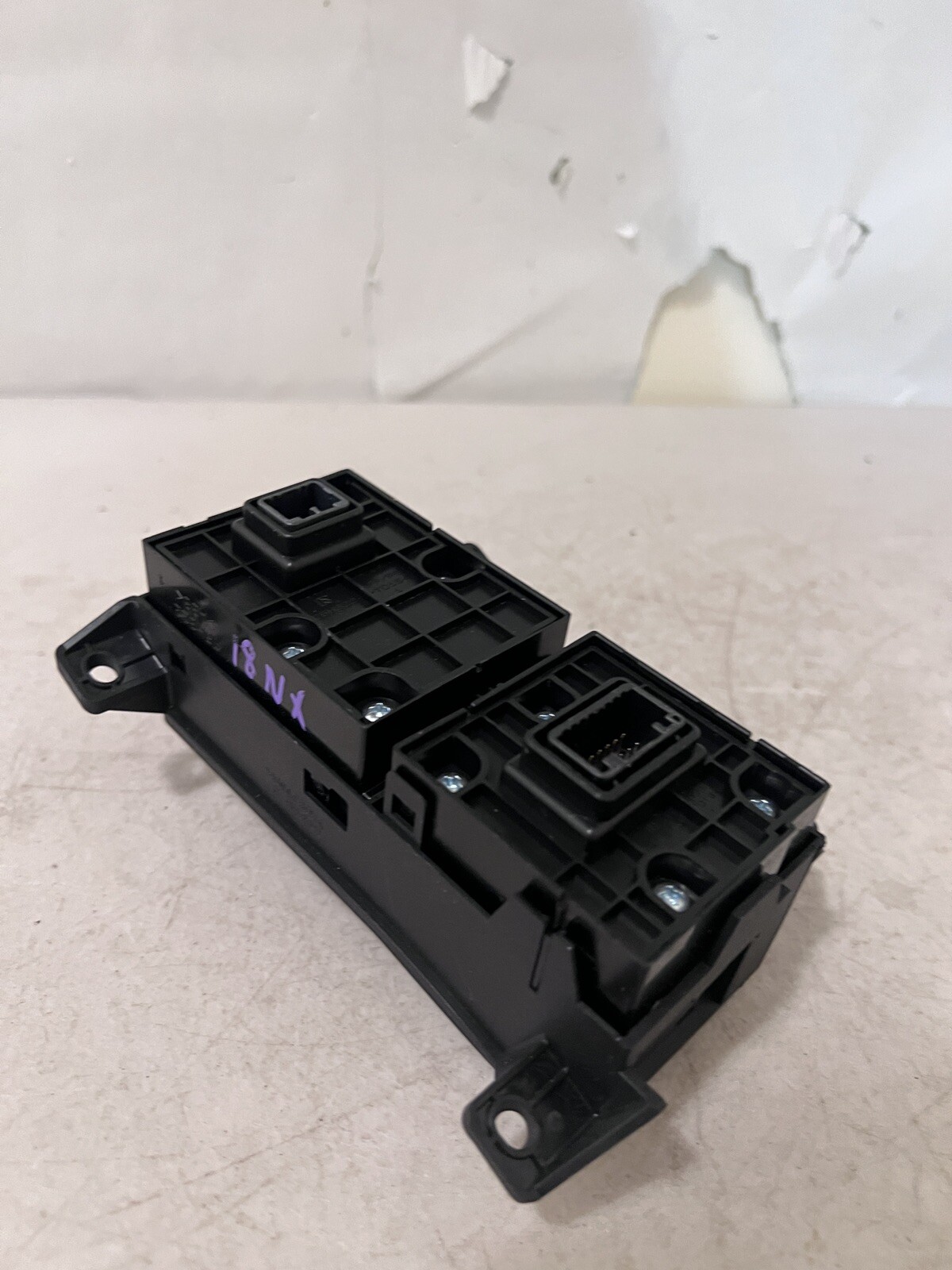 2018 LEXUS NX DRIVE MODE SELECTOR PARKING BRAKE AND HOLD SWITCH 75H322