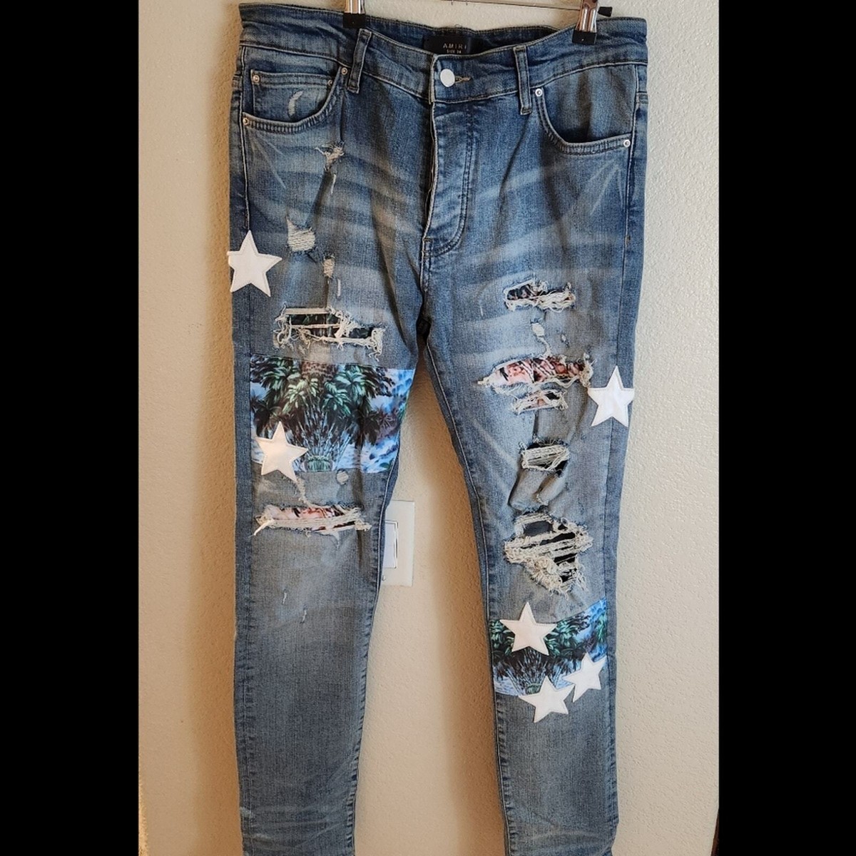 AMIRI Men's Hawaiian Star Patch Distressed Jeans Size 34 | eBay AMIRI Men's Hawaiian Star Patch Distressed Jeans Size 34 | eBay