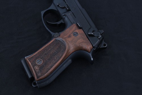KSD Brand Beretta 92FS, 92A1, 92G, 92D, 96, M9 Compatible Walnut Grips Stripled - Picture 3 of 3