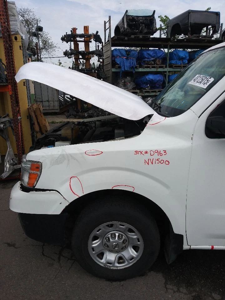 2017 Nissan NV1500 OEM Radiator Fan Assembly 6 Cylinder ID 214871PD0A Fits 12-20 - Image 4 of 4