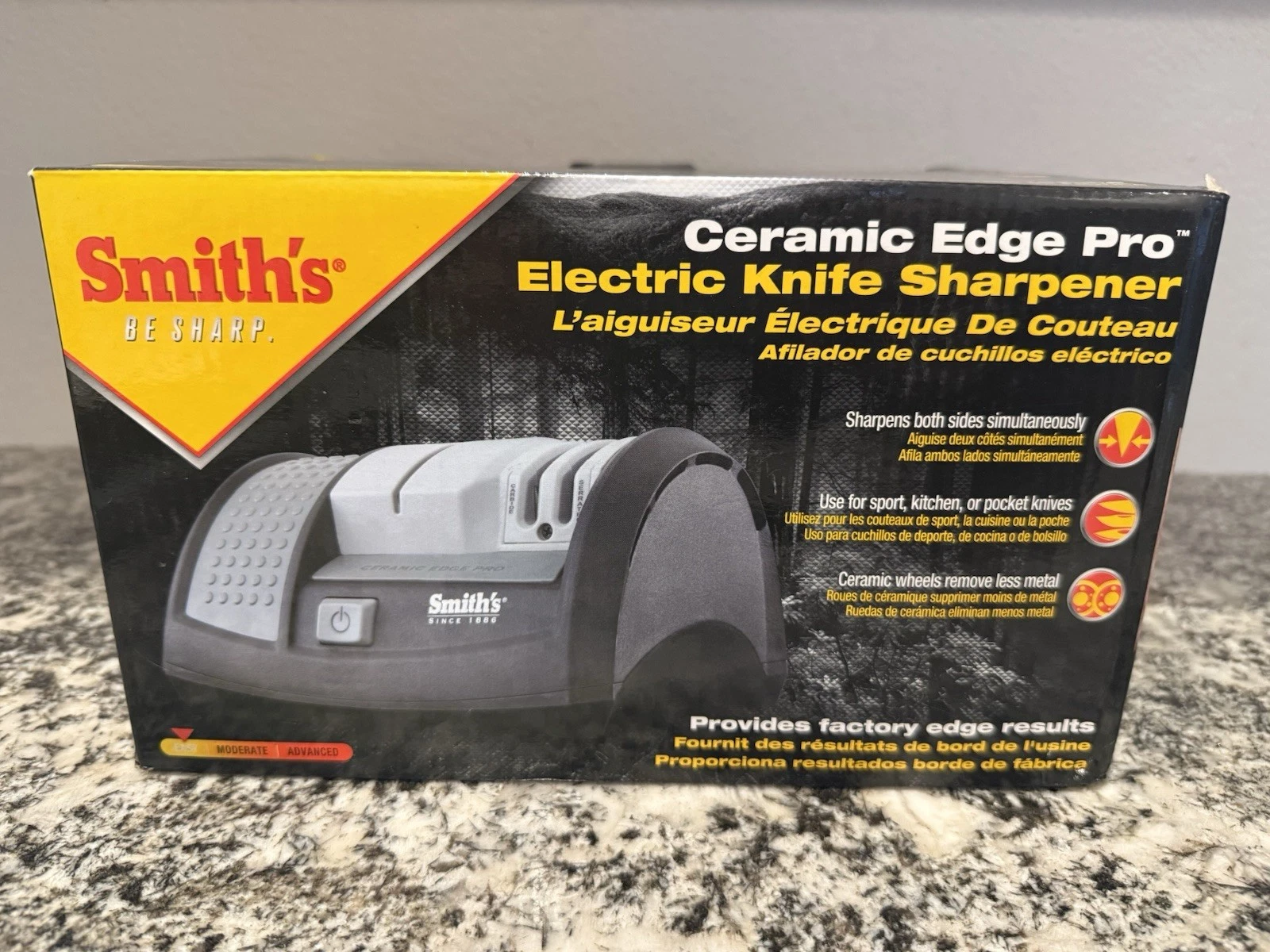 Smith's Ceramic Edge Pro Electric Knife Sharpener 50650 - NEW
Opens in a new window or tab