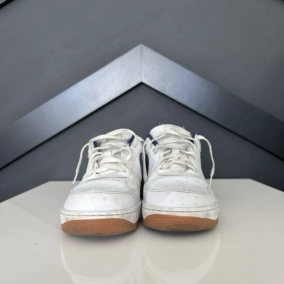 Talla 7.5 - Nike Air Force 1 goma de obsidiana baja Foto 3 de 4