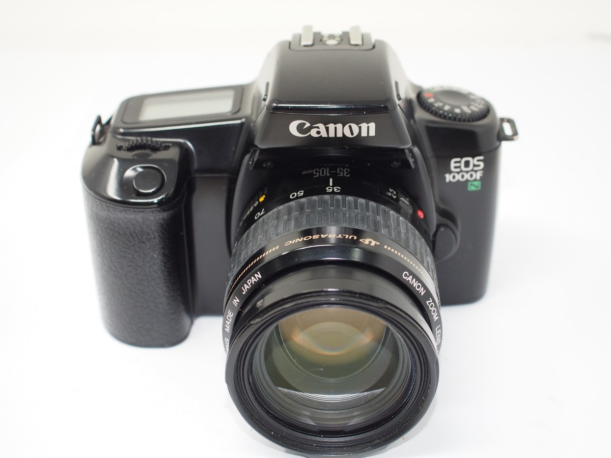 Canon EOS 1000FN 35mm SLR Camera with Canon 35-105mm Zoom Lens