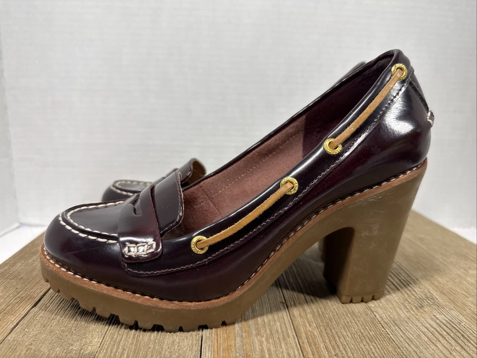 Tacones bloque de goma Sperry Top-Sider para mujer talla 6,5 charol borgoña Foto 3 de 4