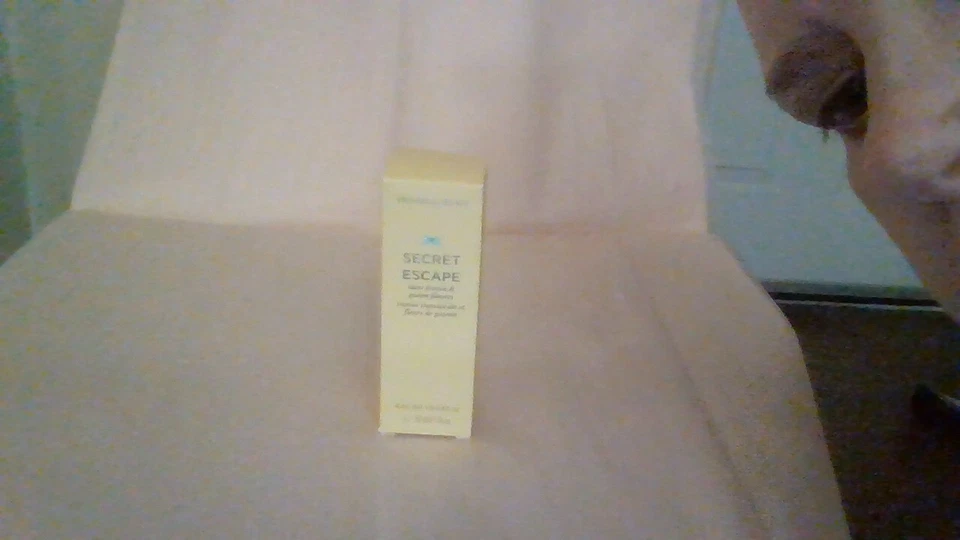 NUEVO eau de toilette spray Victoria's Secret SECRET ESCAPE 1 OZ descontinuado Foto 4 de 4