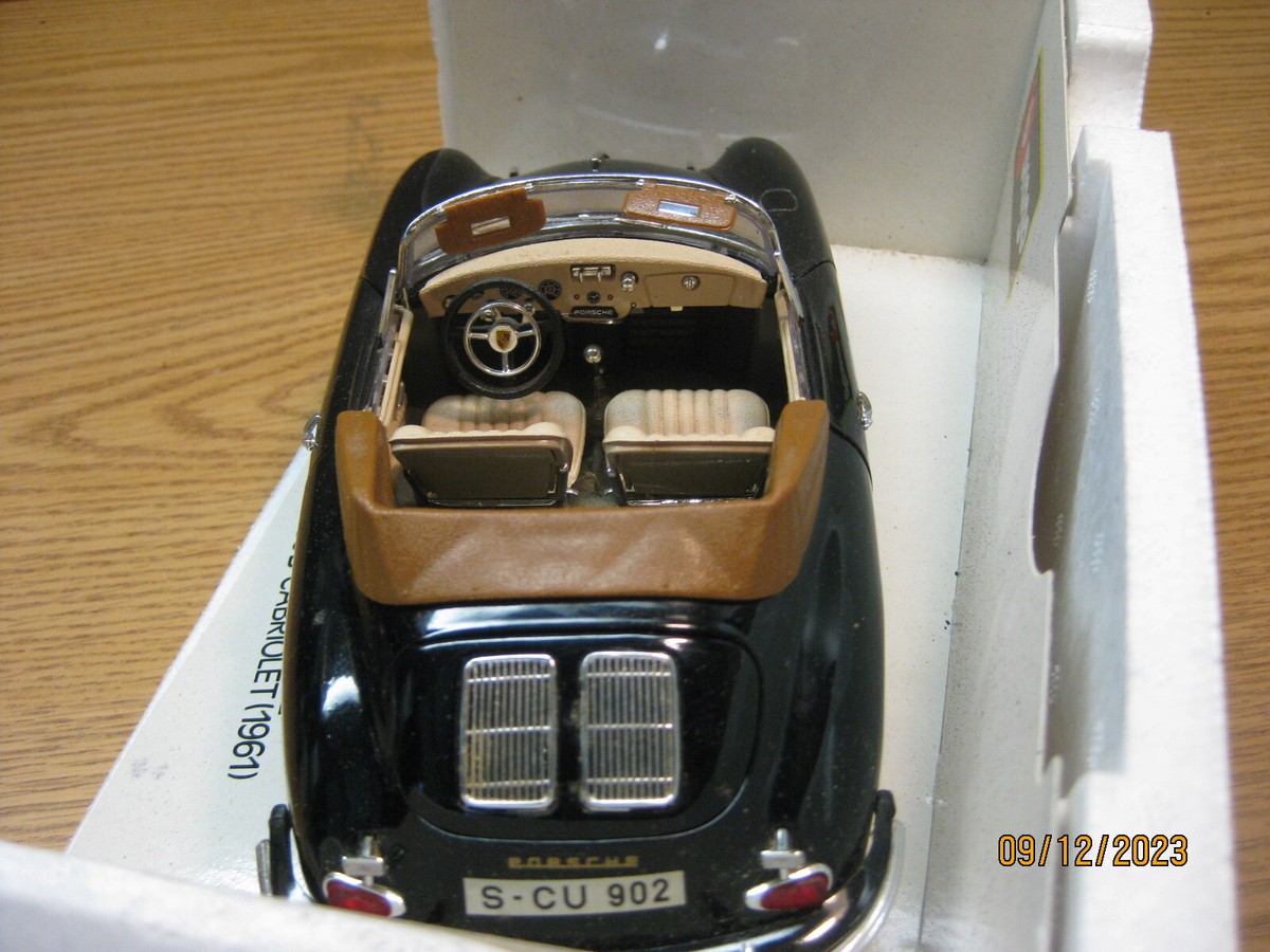 1/18 1961 PORSCHE 356B CABRIOLET IN BLACK BY BURAGO # 3031