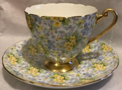 Shelley Primrose Chintz Teacup Saucer Gold Rim Yellow Flowers