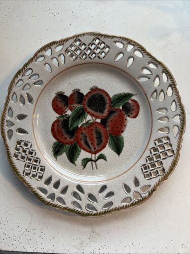 Bombay Company Decorative Scalloped Edge Strawberry Plate 10.25”