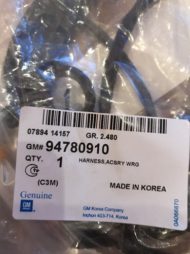 94780910 New OEM GM Accessory Wiring Harness - Picture 4 of 7