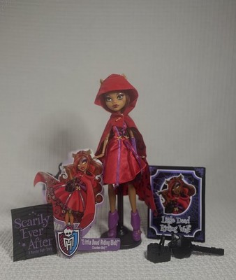 Monster High Clawdeen Wolf Scarily Ever After Doll w/Accessories & Stand 2012