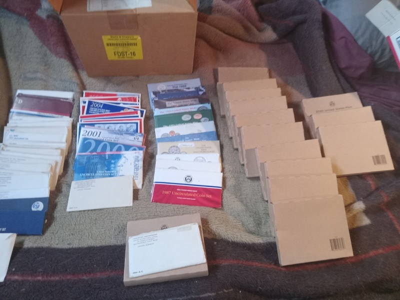 1965-2020 Mint Sets Including 82 & 83 P & D sets