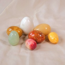 Lot of 7 Alabaster Eggs Large and Small Vintage Dyed Stone Marble Easter Egg
