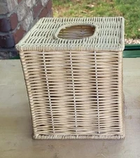 Wicker Square Tissue Box Holder