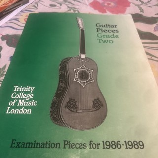 Piezas de guitarra Trinity College of Music grado 2 1986 1989