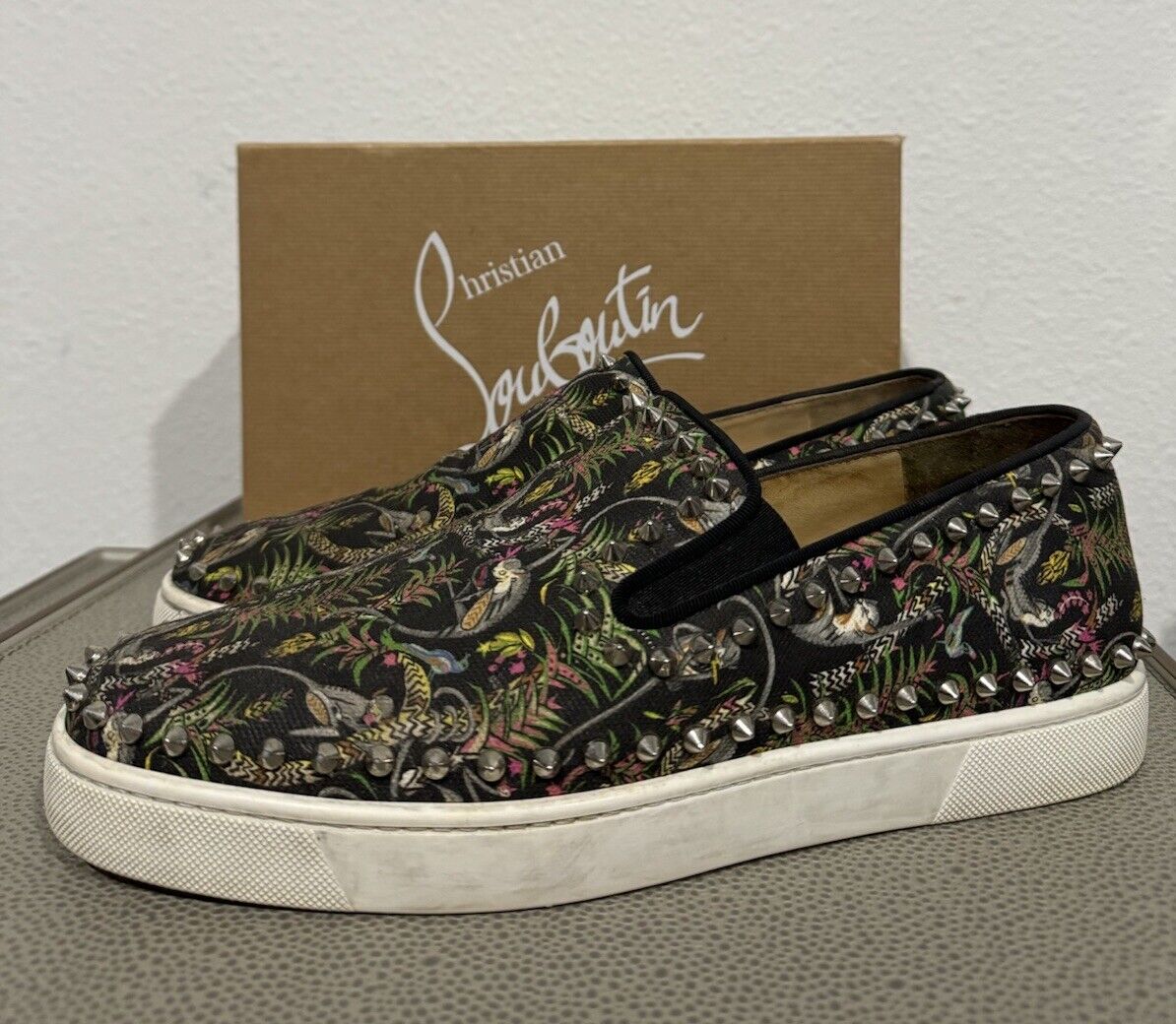 Christian Louboutin スタッズスリッポン　pikpik Christian Louboutin クリスチャンルブタン PIK BOAT FLAT