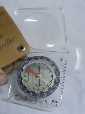   OLD COMPASS WITH POCKET MAGNIFIER LEATHER COMPASS CASE