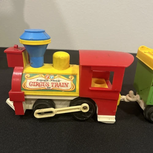 VINTAGE FISHER PRICE CIRCUS TRAIN 2 PIECES Caboose And Trailer Cage For Animals