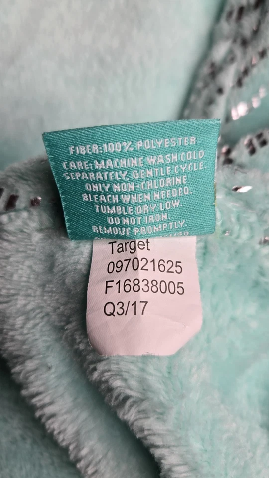 Manta de felpa de sirena Pillowfort verde y plateada suave difusa polar cálida como nueva Foto 4 de 4