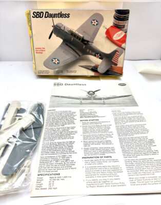 Testors 693 Douglas SBD Dauntless 1:72 scale vintage Open Box No Decals