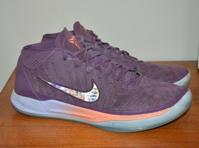 kobe ad booker