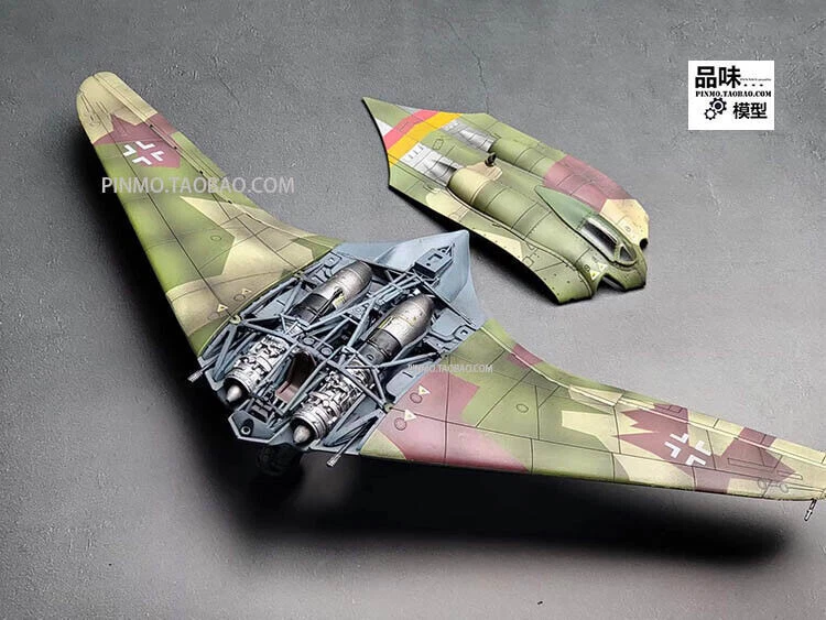 NEW German Horton 229 HO229 Fighter Bomber Model 1/72 Completed Collections Toys - Image 4 of 4