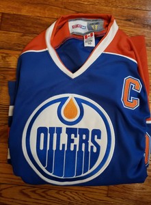 edmonton oilers throwback jersey