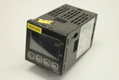 OMRON E5CNQ2TU E5CN Q2TU 2331MR Temperaturregler DIGITAL E5CN-Q2TU