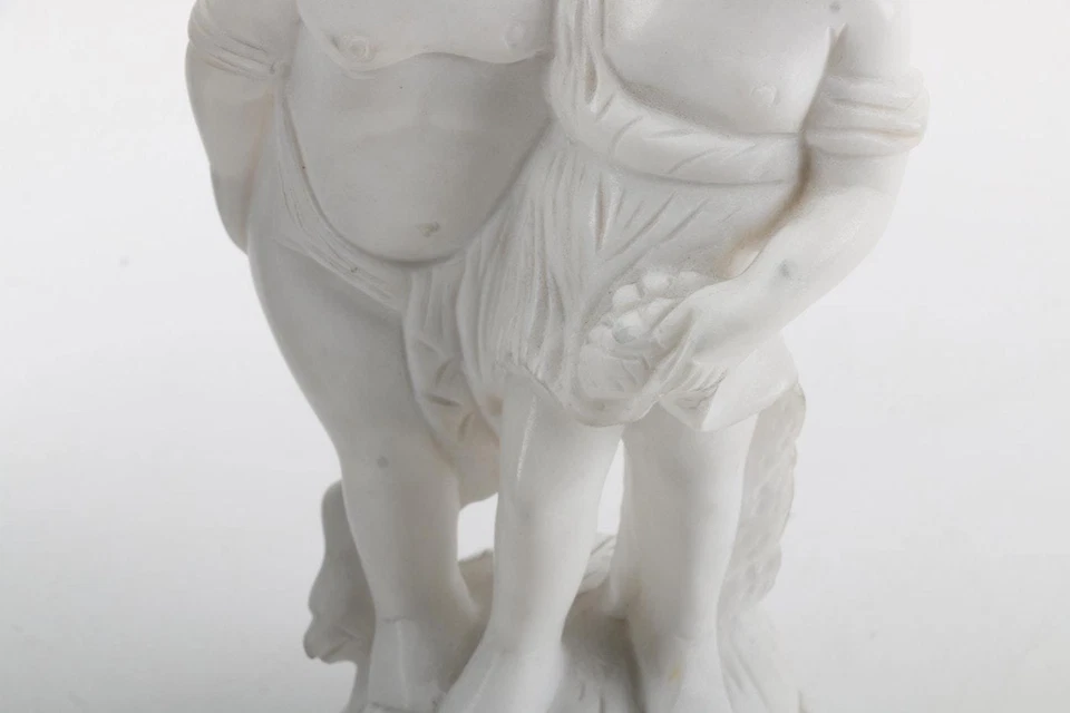 HERMOSA FIGURA DE MÁRMOL DE 9,5" DE DOS NIÑOS Foto 3 de 4