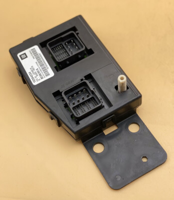CHEVY COLORADO GMC CANYON BCM BCU BODY CONTROL MODULE 2004-2007 OEM