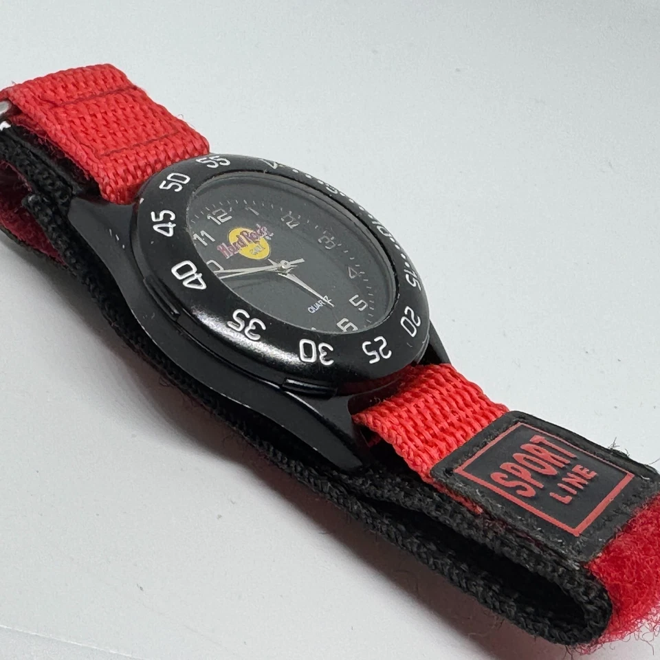 Reloj de Cuarzo Hard Rock Café Hombre Negro Bisel Giratorio Banda de Nylon Batería Nueva Foto 3 de 4