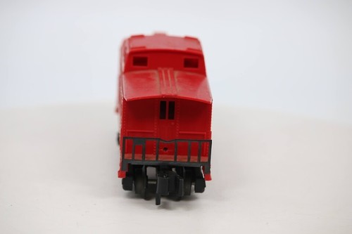 American Flyer Model Railroad Caboose-"American Flyer Lines." Caboose - Picture 4 of 6