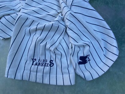 Vintage Starter Cooperstown Collection MLB New York Yankees Vintage Starter Cooperstown Collection MLB New York Yankees