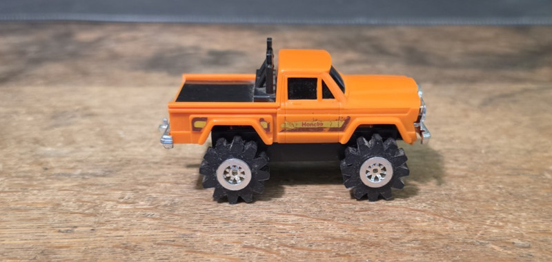 Vintage Schaper Stomper 4x4 Orange Jeep Honcho--Runs and Lights Up!!