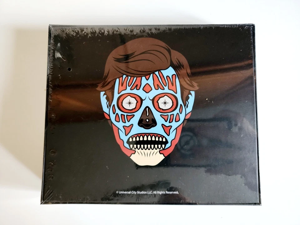 They Live Steelbook: 4K, Blu Ray w/ Pin Set & Poster Sealed New Mint SF US - Image 4 of 4