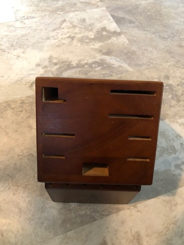 JA Henckels International Holzmesserblock 14 Slots Block nur sehr guter Zustand. - Bild 1 von 5