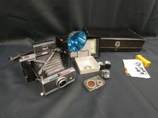 Vintage Polaroid Land Camera Automatic 100 Color Pack II Flashes Case