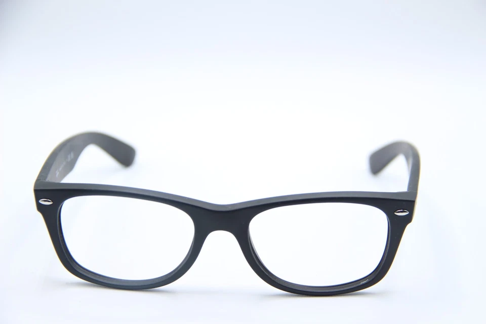 NEW RAY-BAN RB 2132 622 BLACK RUBBER WAYFARER AUTHENTIC FRAMES EYEGLASSES 52-18 - Image 2 of 4