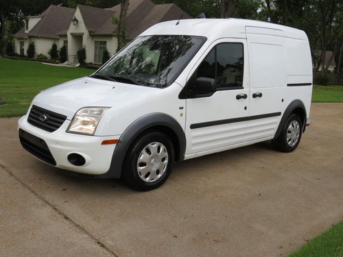 2013 Ford Transit Connect XLT   Only 74k Miles